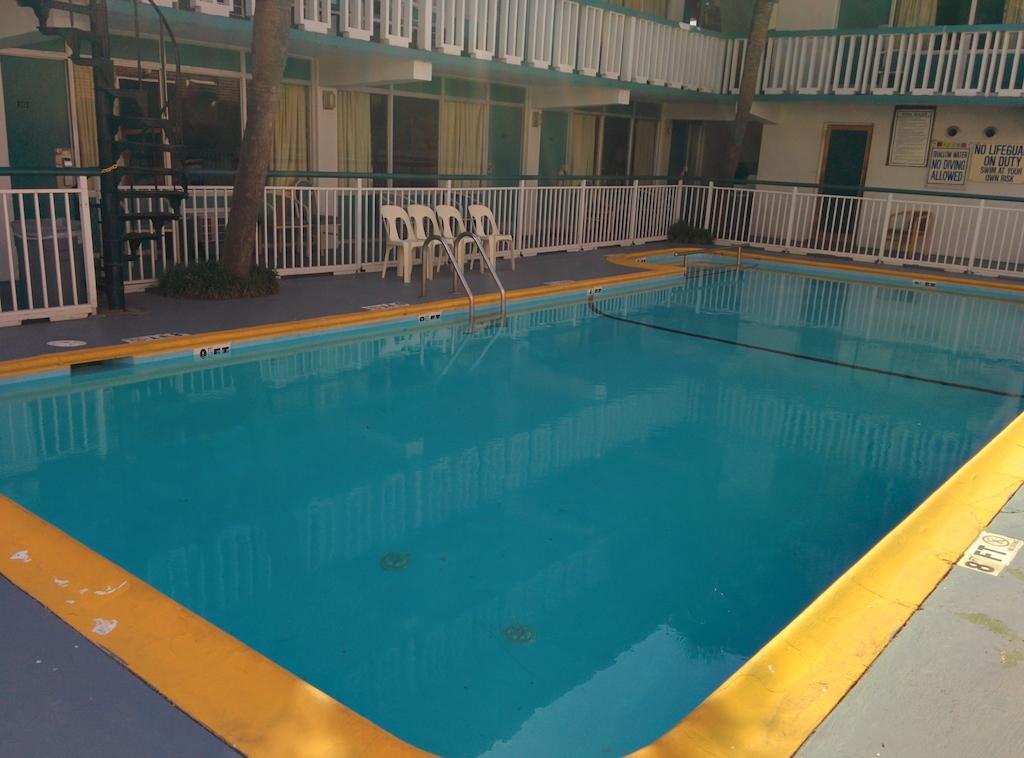 Wayfarer Motel Myrtle Beach Bagian luar foto